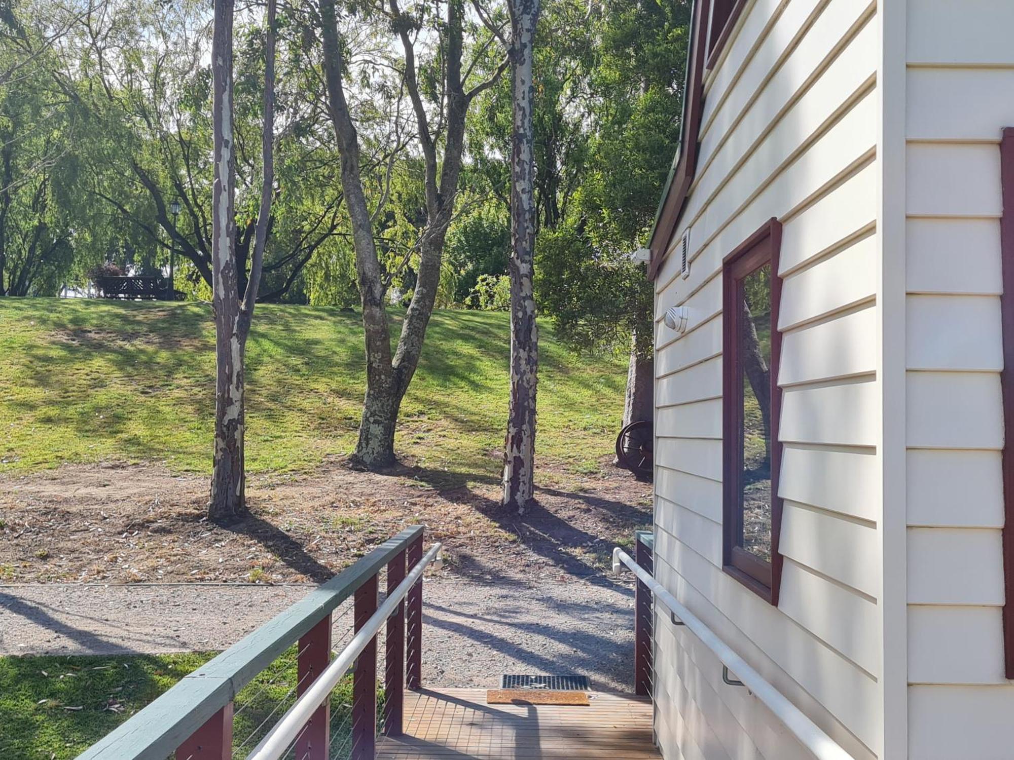 Maple Ridge Cottages Dumbalk Номер фото